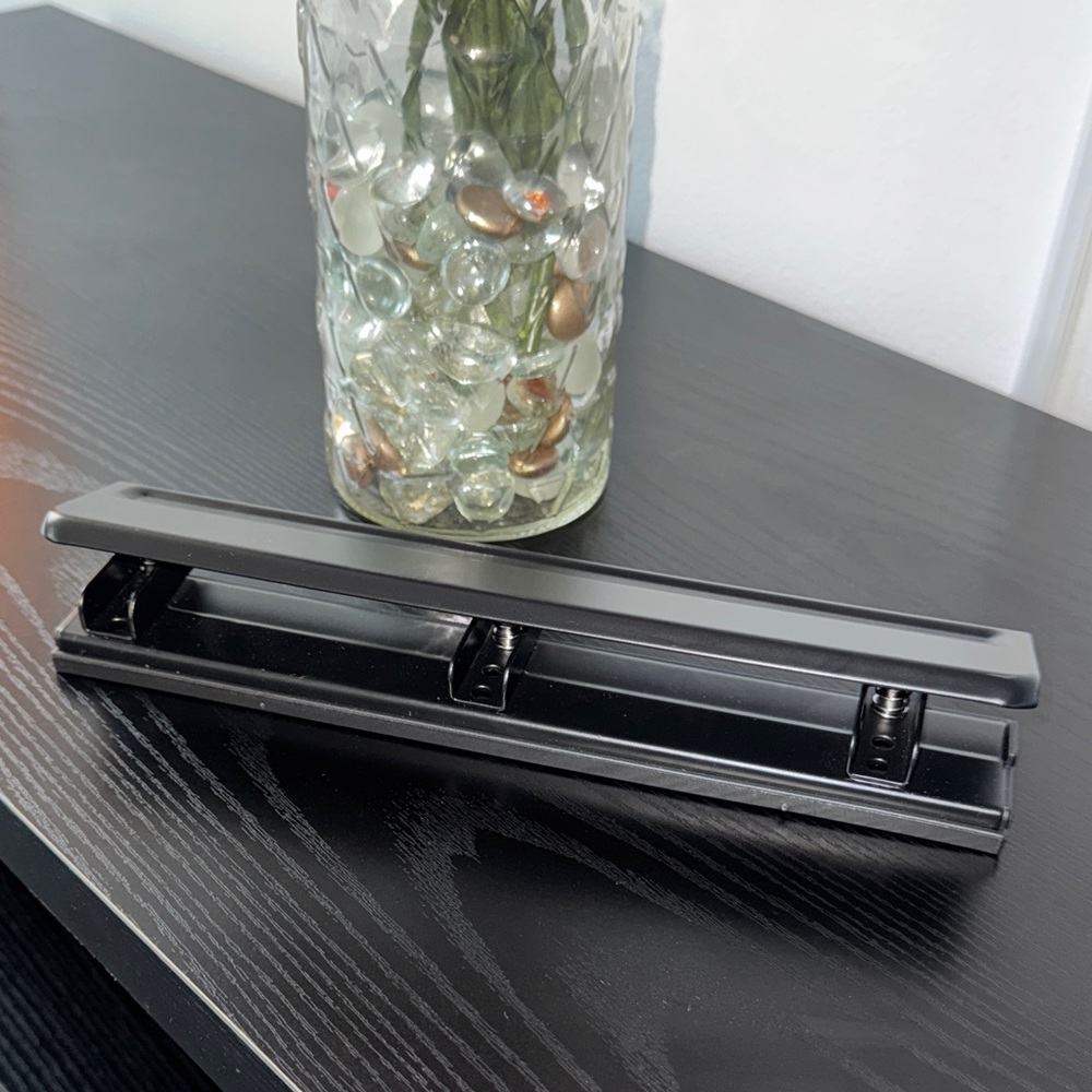 Hole Punch in Black Metal NEW